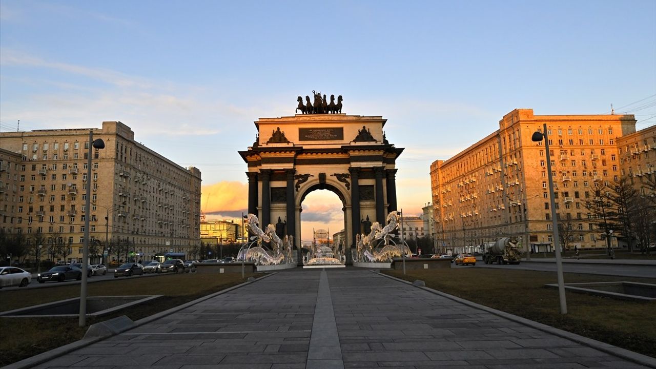 Putin-Macron Tartışmasında Napolyon'un Rusya Seferi Yeniden Gündemde