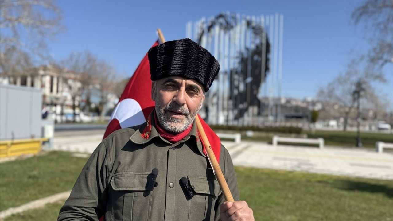 Saffet Gümüş, 7 Yıldır İstanbul'dan Çanakkale'ye Yürüyüş Yapıyor