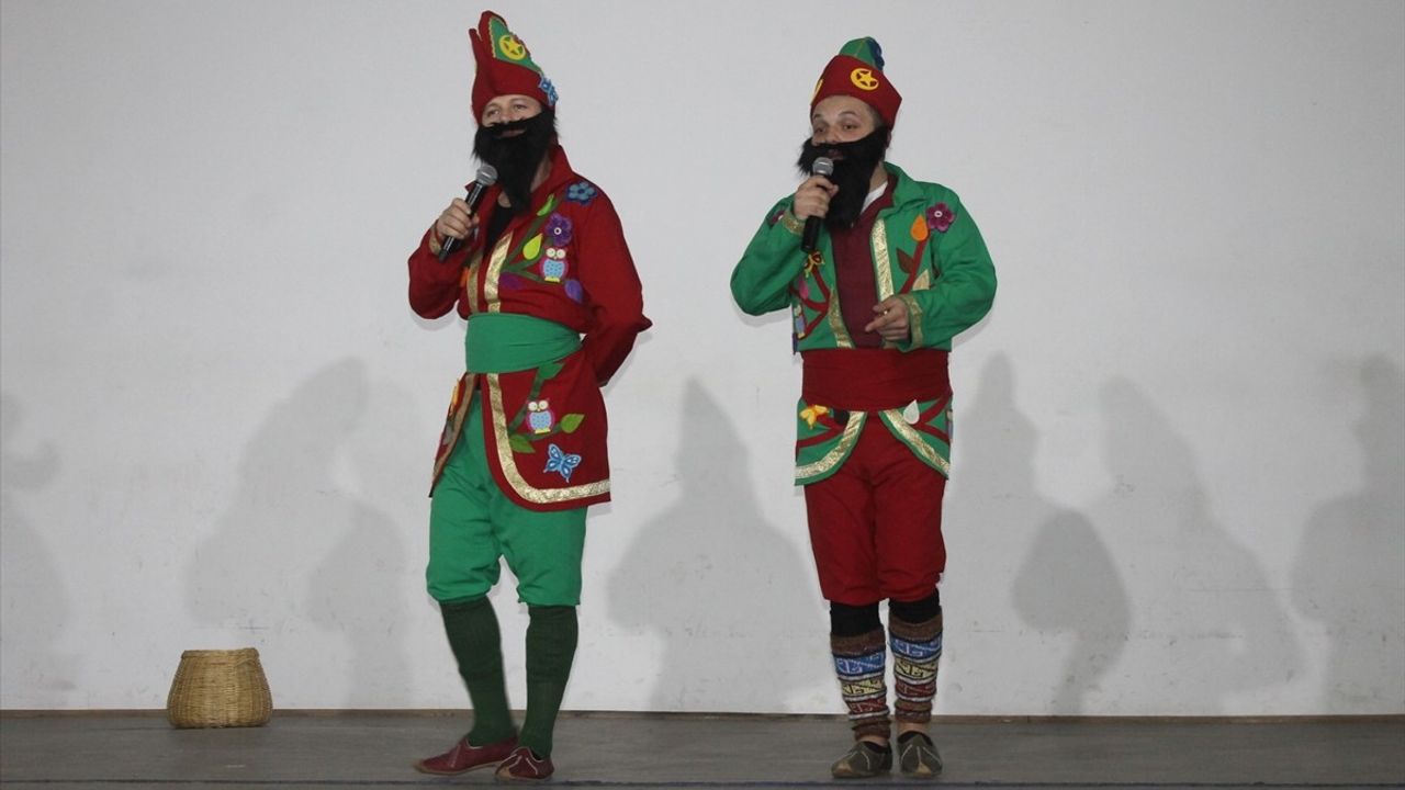 Samsun'da 600 Yıllık Gelenek: Sele Sepet Top Kandil Şenliği Kutlandı