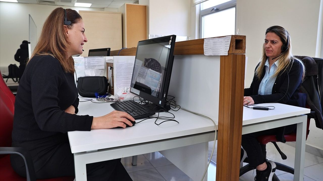 Samsun'da Ruhsal Hastalıklar Dayanışma Hattı Hizmete Girdi