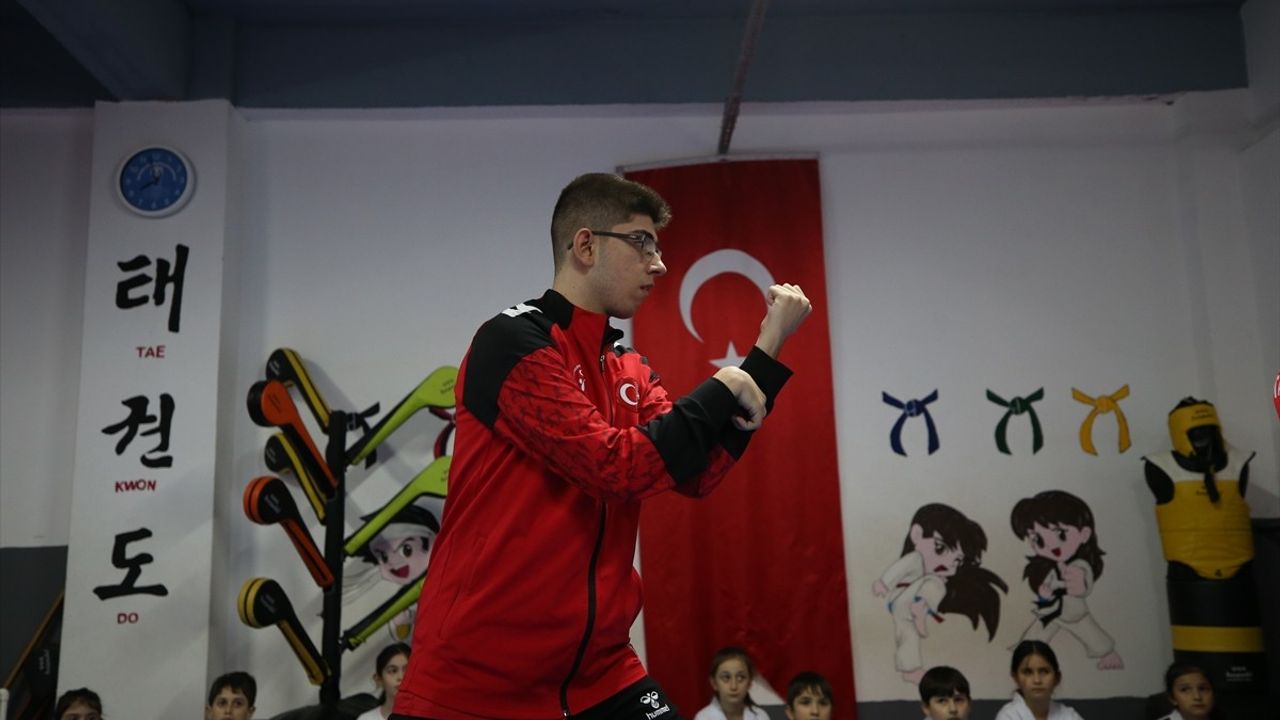 Serebral Palsili Milli Tekvandocu Fahrettin Karabağ, Avrupa Şampiyonası'na Hazırlanıyor