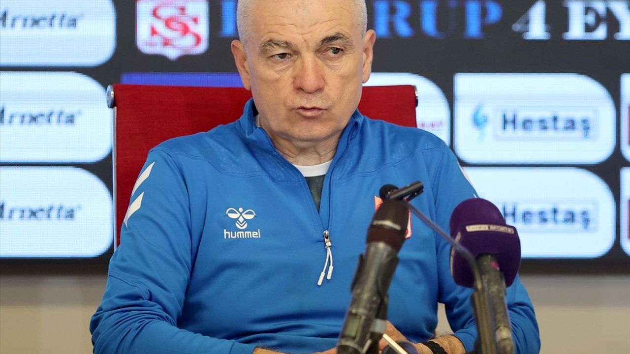 Sivasspor Teknik Direktörü Rıza Çalımbay: 'Bu Galibiyet Yetmez'