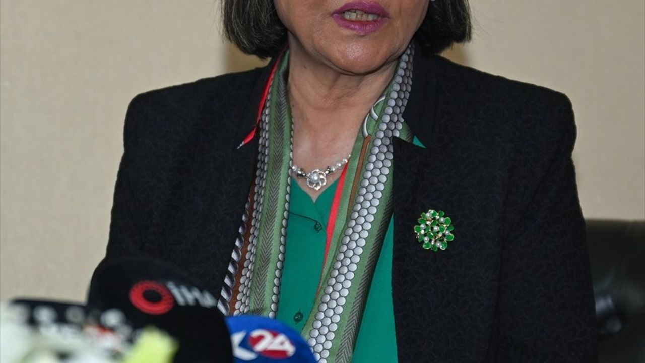 Siyasi Partiler DEM Parti'yi Ziyaret Etti