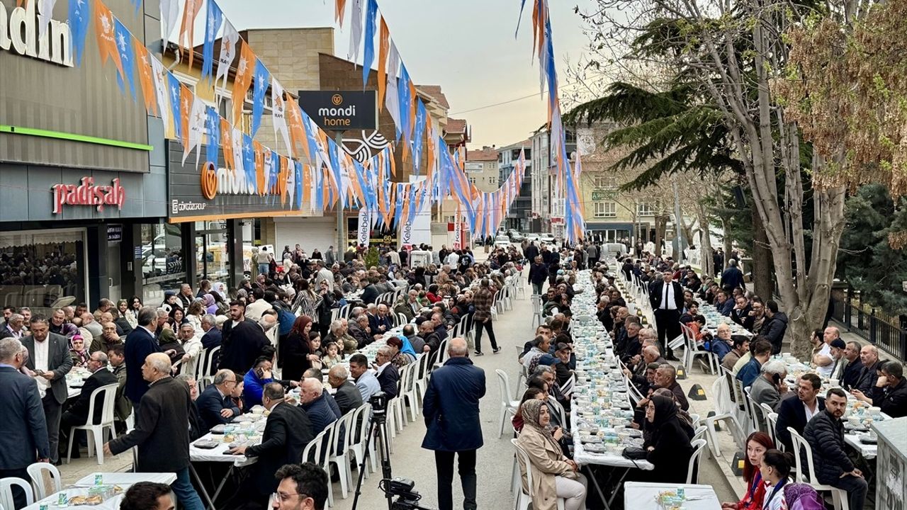 Tarım ve Orman Bakanı İbrahim Yumaklı, Kırşehir'de Tarımsal Başarıları Vurguladı