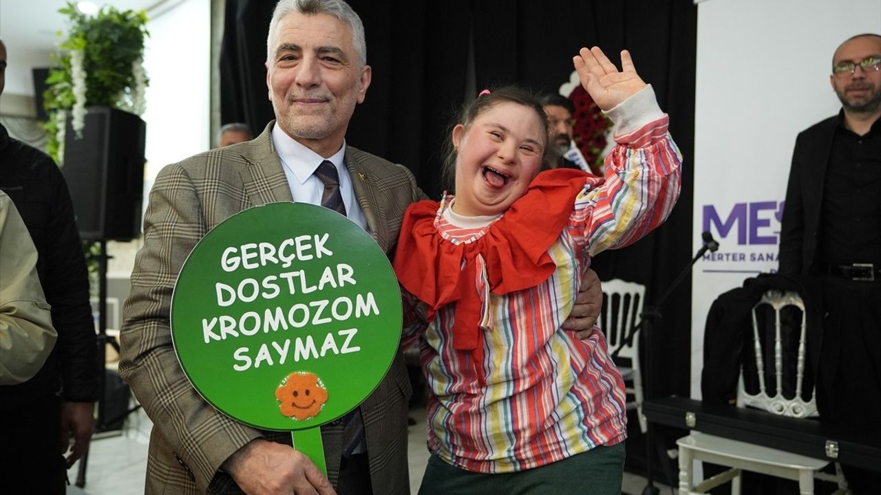 Ticaret Bakanı Ömer Bolat, İftarda Gençlerle ve Engelli Bireylerle Buluştu