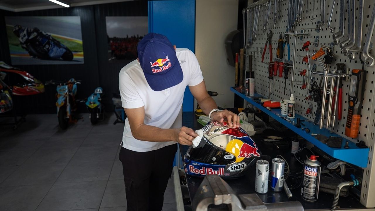 Toprak Razgatlıoğlu, 2025 Sezonunda '1 Numara' ile Şampiyonluk Hedefliyor