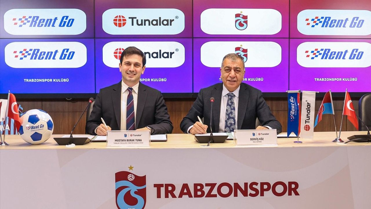 Trabzonspor, Rent Go ile 3 Yıllık Sponsorluk Anlaşması Uzattı
