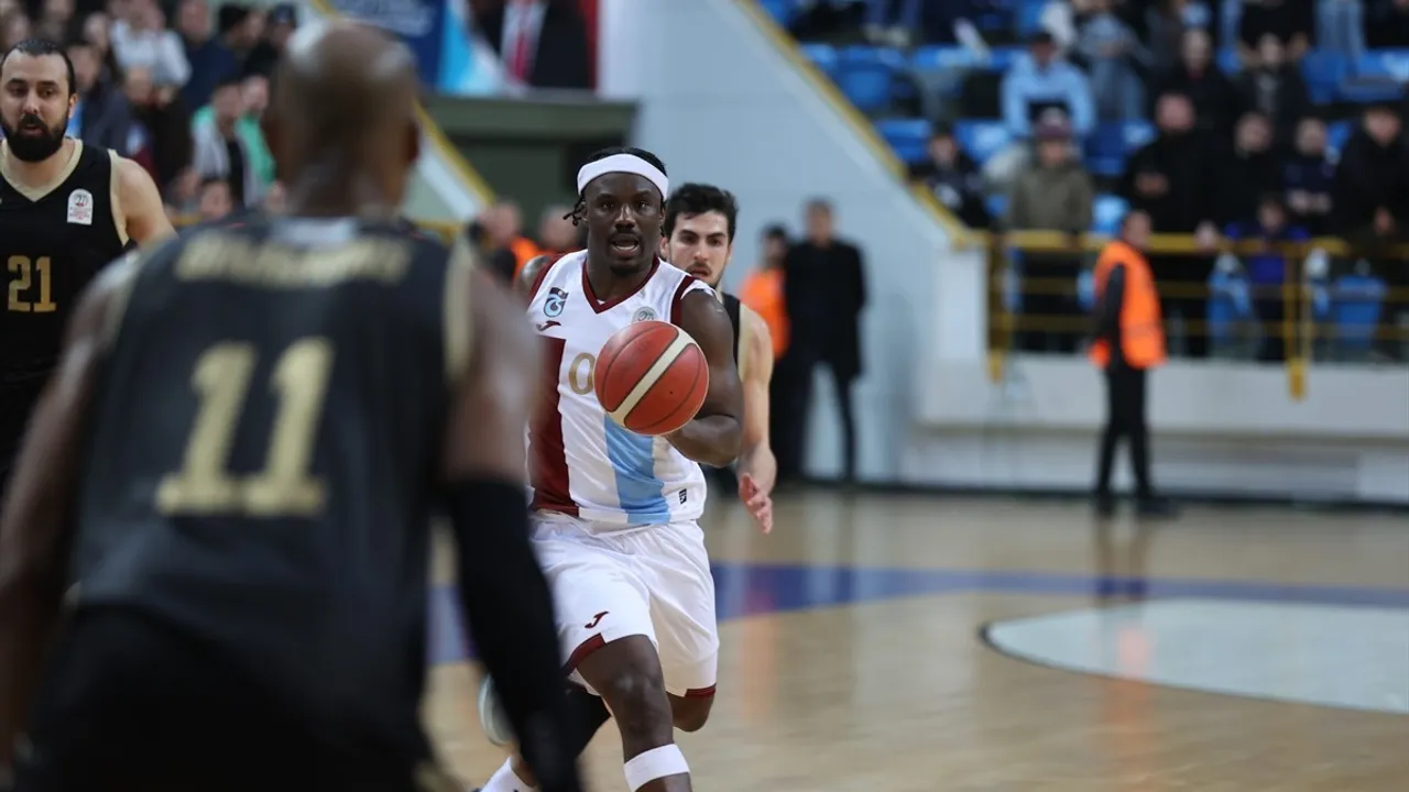 Trabzonspor, Türkiye Sigorta Türkiye Basketbol Ligi'nde Esenler Erokspor'u 107-96 Yendi
