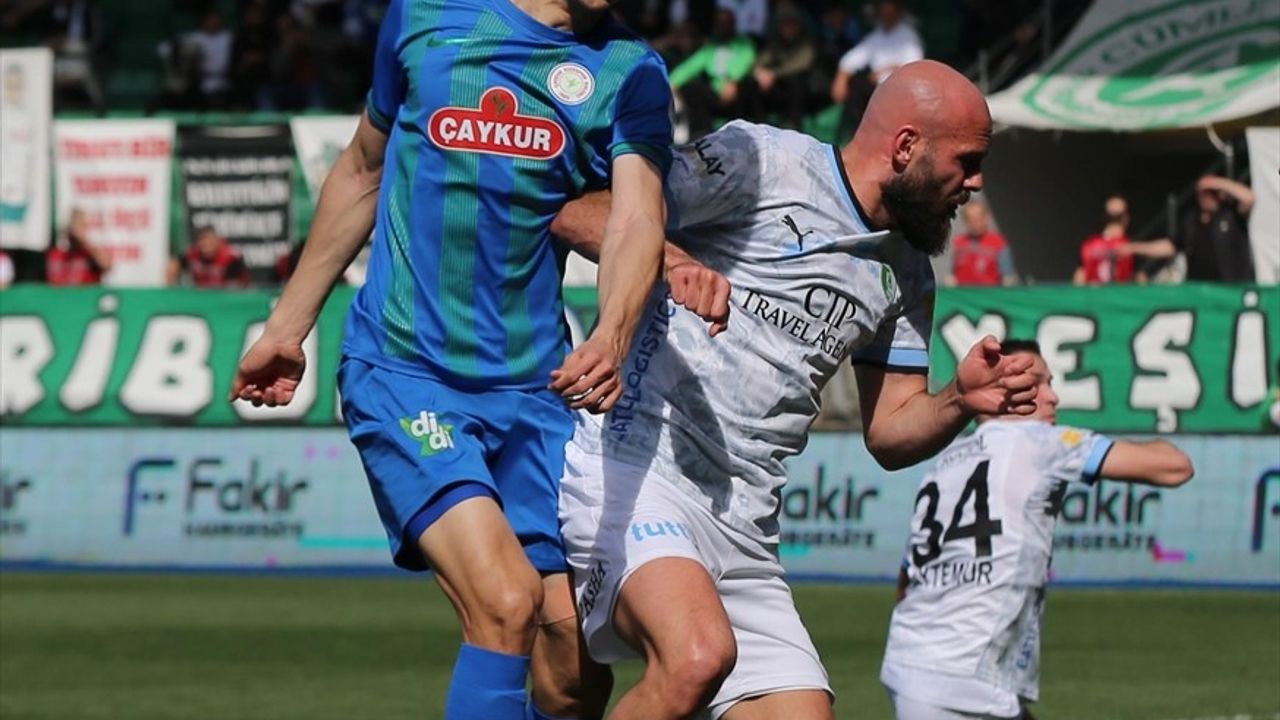 Trendyol Süper Lig: Çaykur Rizespor 0 - Sipay Bodrum FK 1 (İlk Yarı)