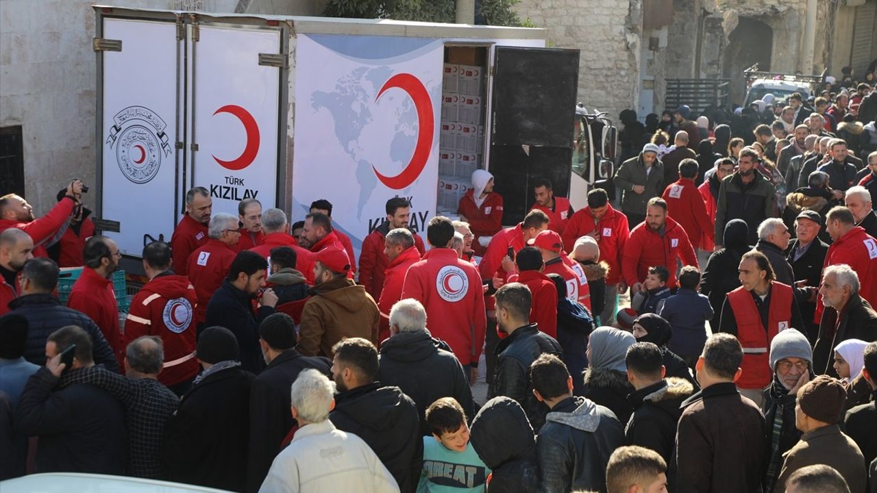 Türk Kızılay, Suriye'de İhtiyaç Sahiplerine Yardımlarını Arttırıyor