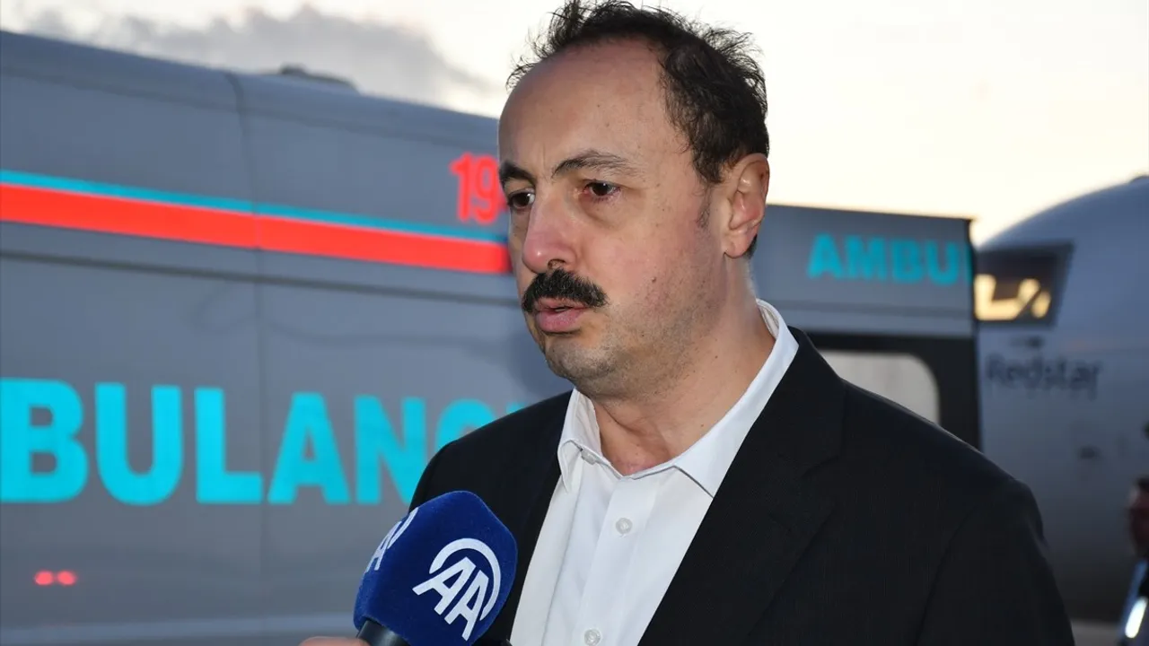 Türkiye'den Kuzey Makedonya'ya Ambulans Uçak Gönderildi