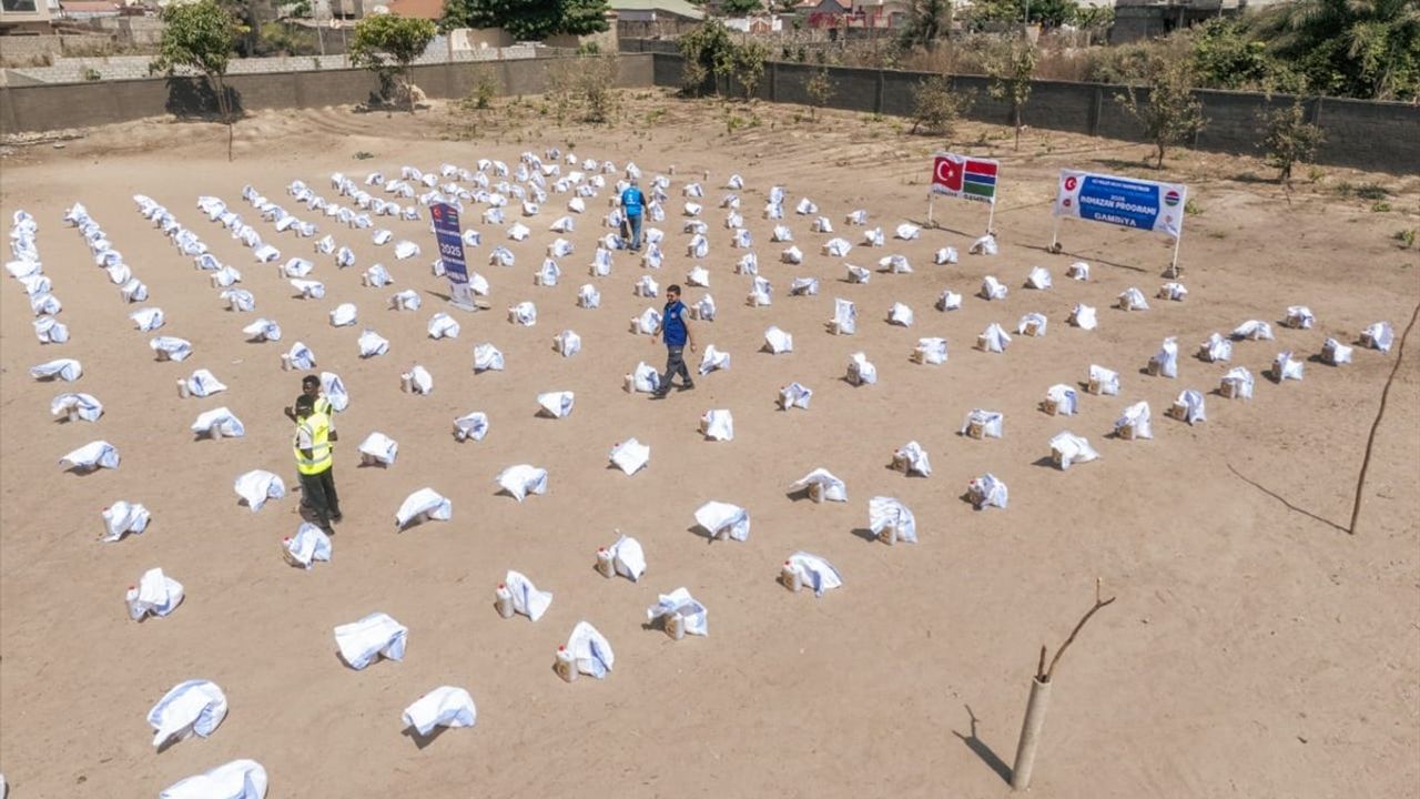 Türkiye Diyanet Vakfı, Gambiya ve Gana'da Ramazan Kolisi Dağıttı