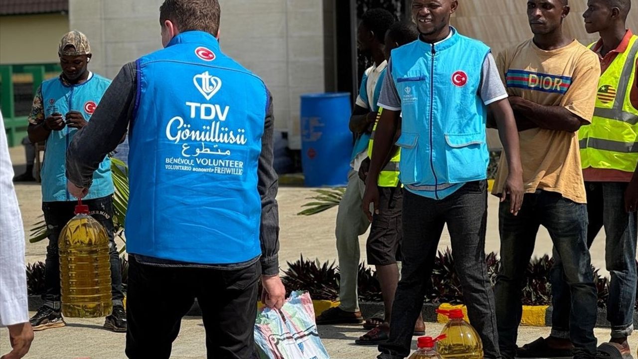 Türkiye Diyanet Vakfı, Liberya'daki 1500 Aileye Ramazan Yardımı Ulaştırdı