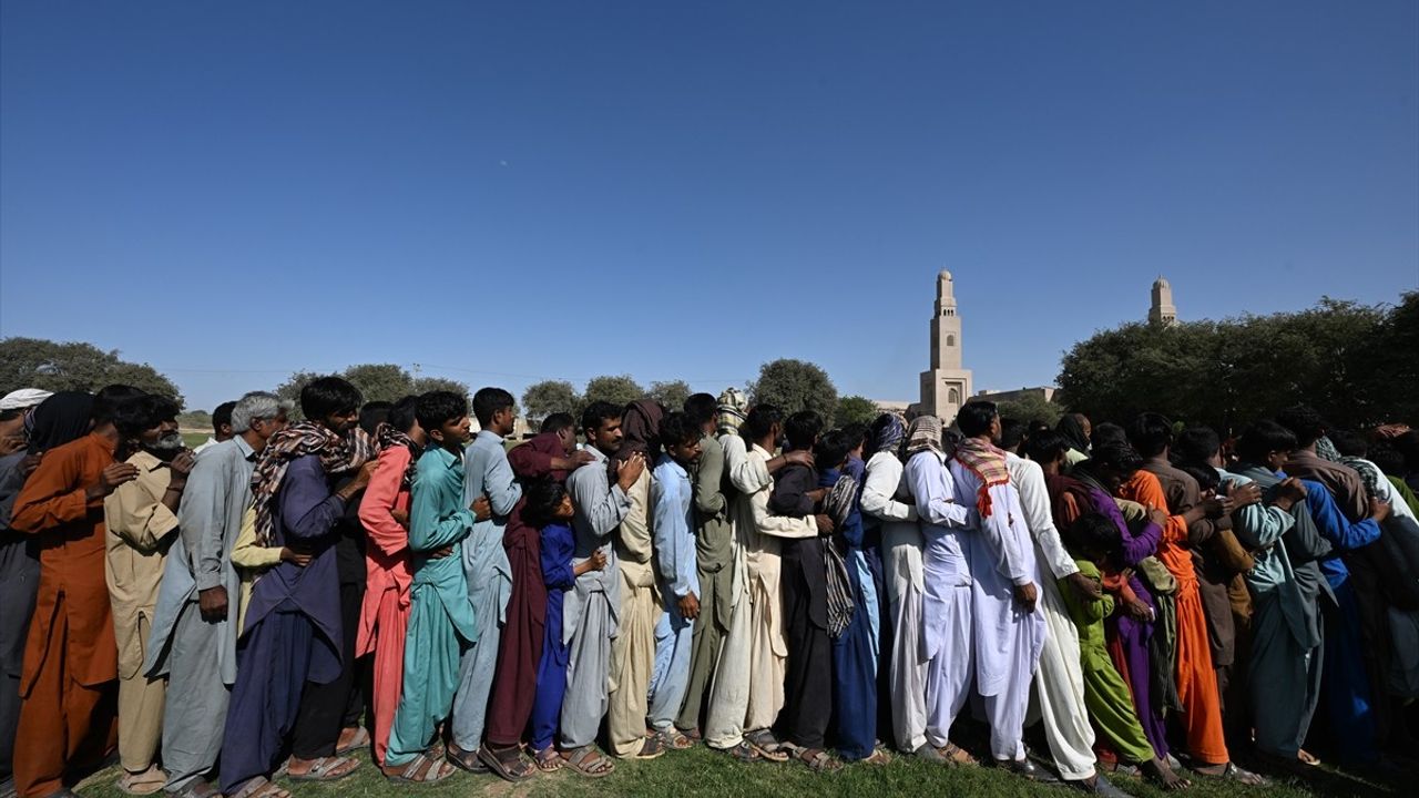 Türkiye Diyanet Vakfı, Pakistan'da Ramazan Yardımlarıyla İhtiyaç Sahiplerine Destek Oluyor