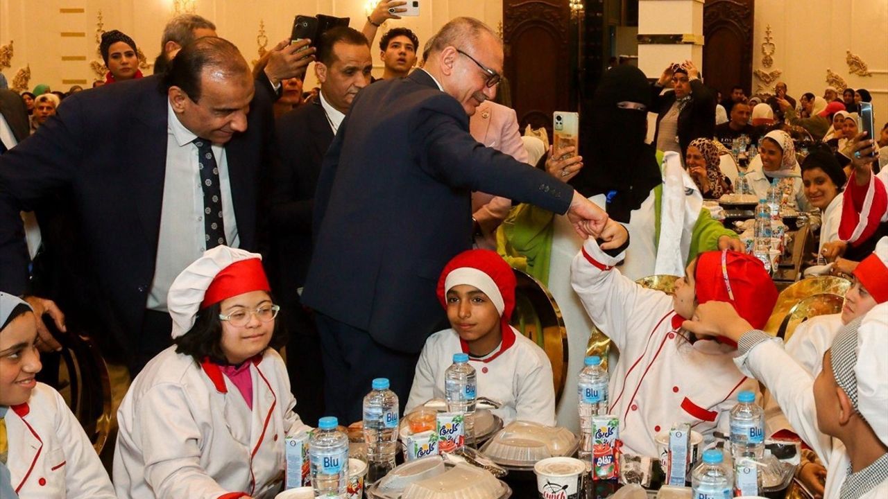 Türkiye Kahire Büyükelçiliği'nden Mısırlı Ailelere İftar Daveti