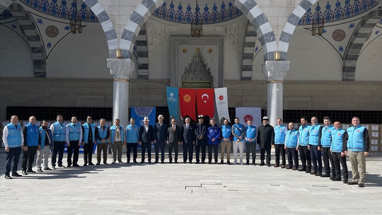 Türkiye, Kırgızistan'daki İhtiyaç Sahiplerine Ramazan'da Gıda Yardımı Gerçekleştirdi