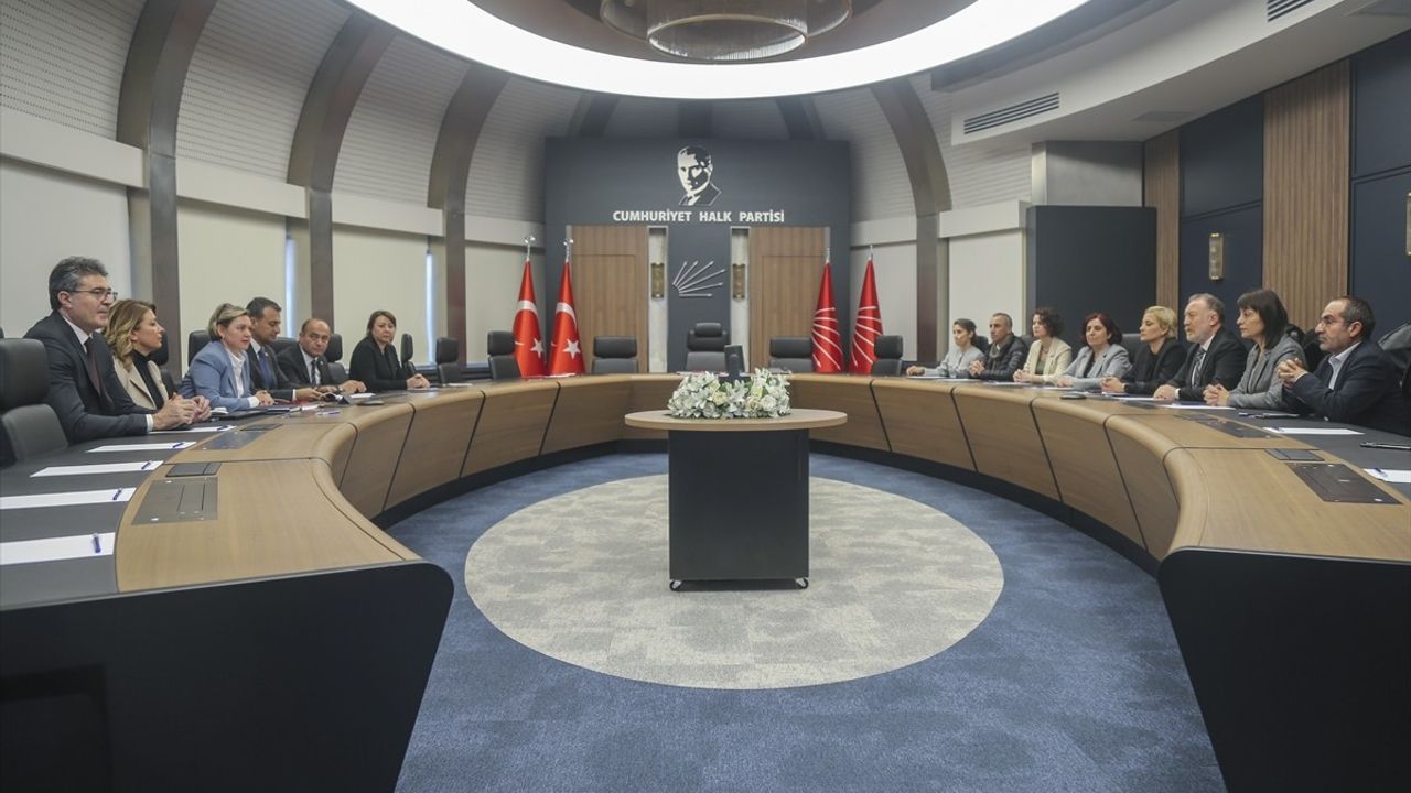 Üç Siyasi Partiden CHP'ye Destek Ziyareti