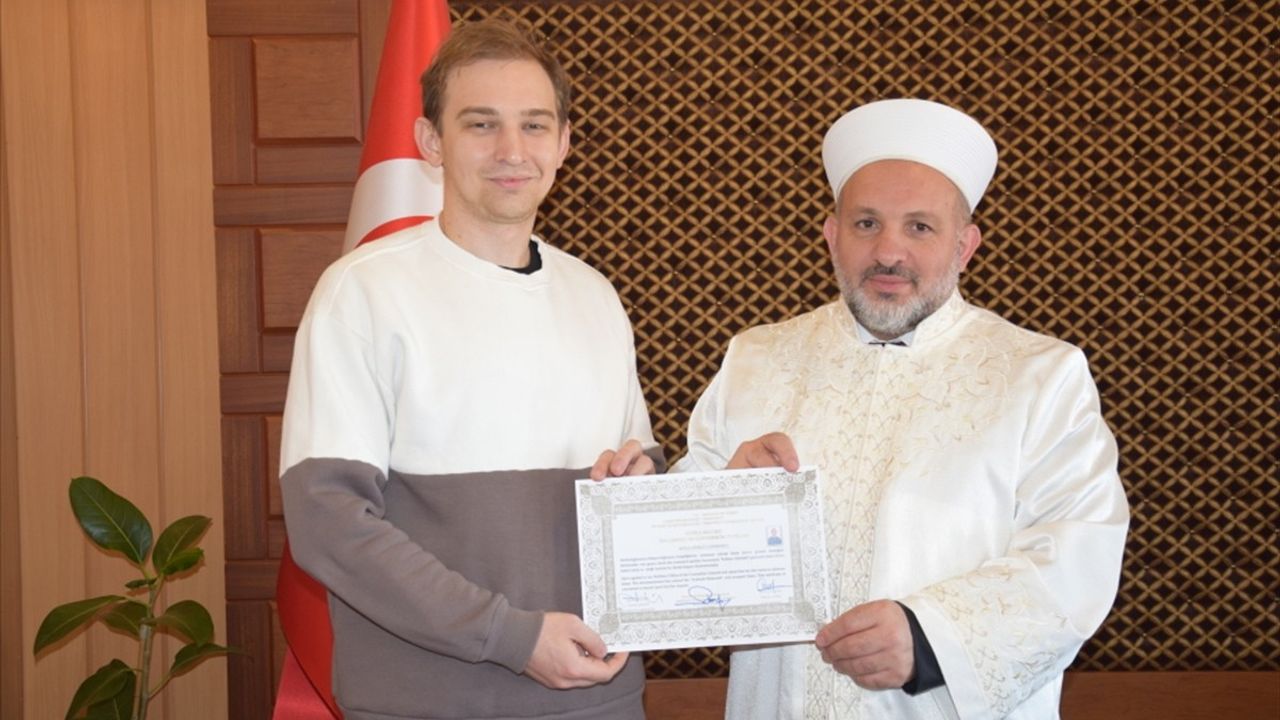 Ukraynalı Roman Iastremskyi, Giresun'da Müslüman Oldu