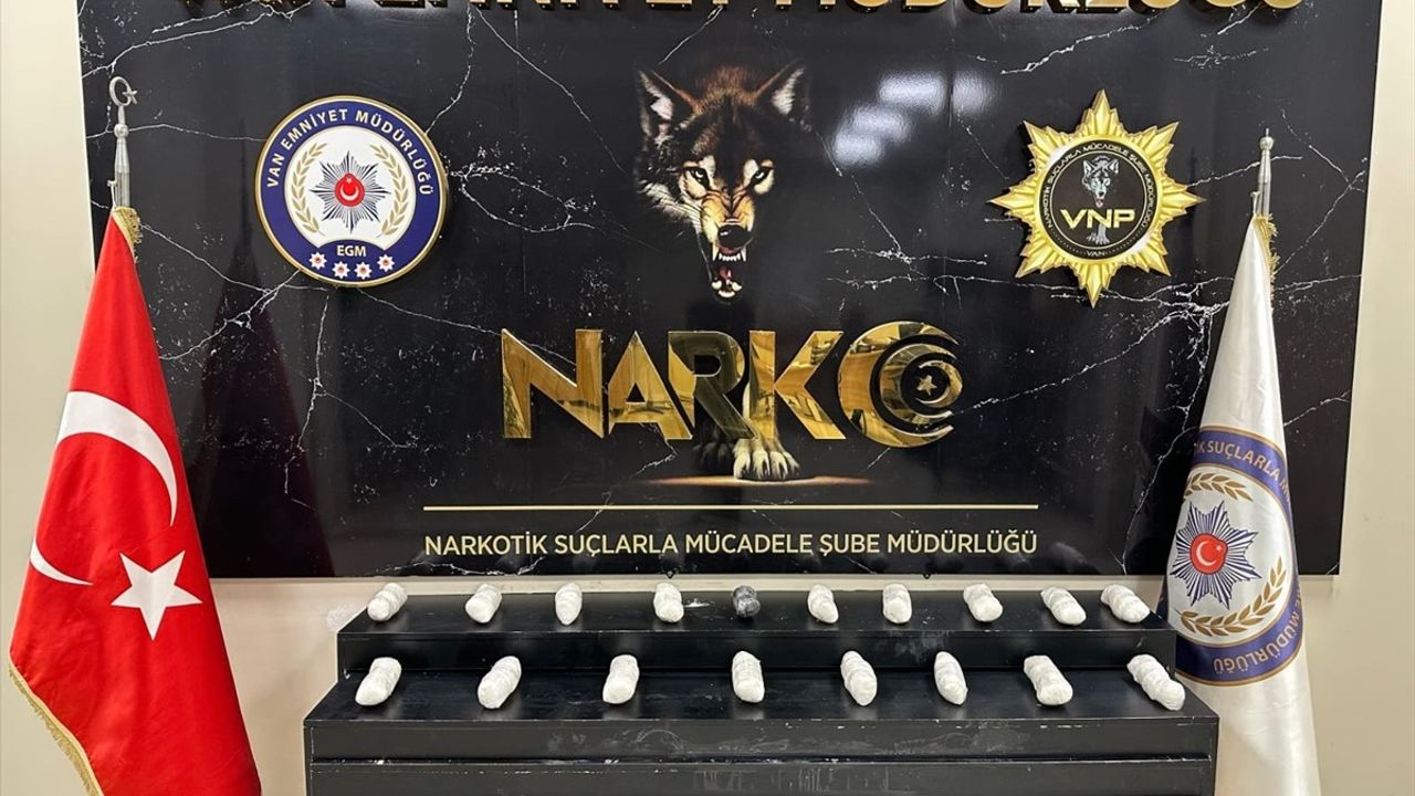 Van'da 8 Kilogram Sentetik Uyuşturucu Ele Geçirildi