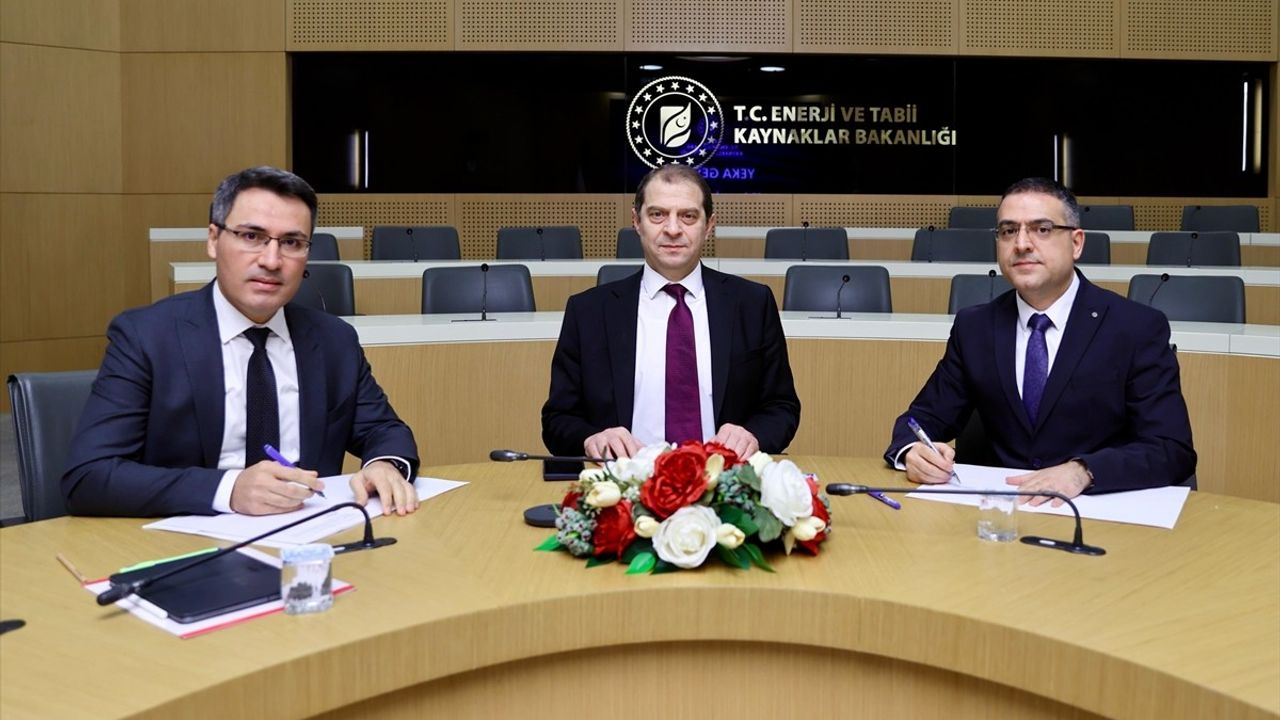 YEKA GES-2024 Yarışmalarının Sözleşmeleri İmzalandı