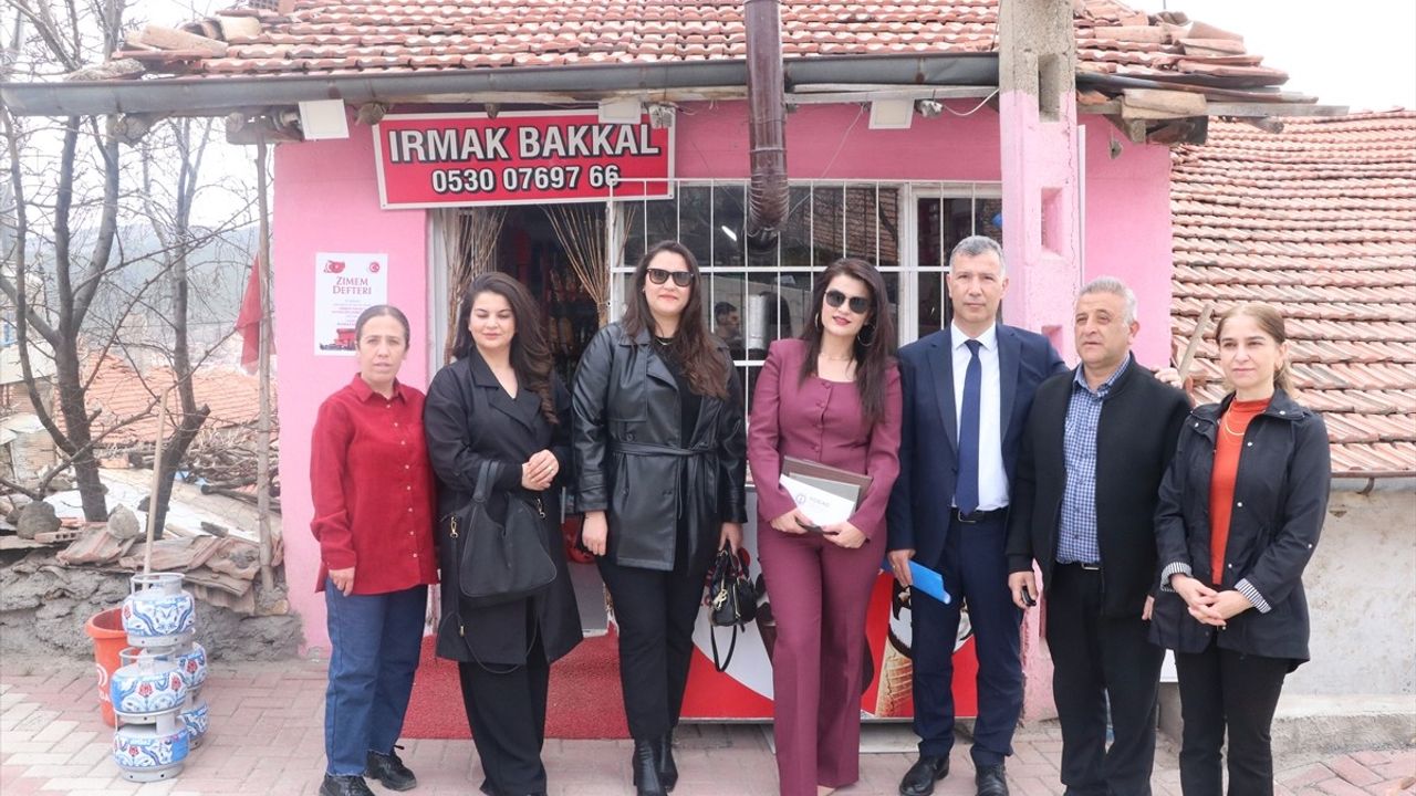 Yozgat'ta Zimem Defteri Geleneği Yaşatılıyor: 300 Bin Lira Borç Kapatıldı