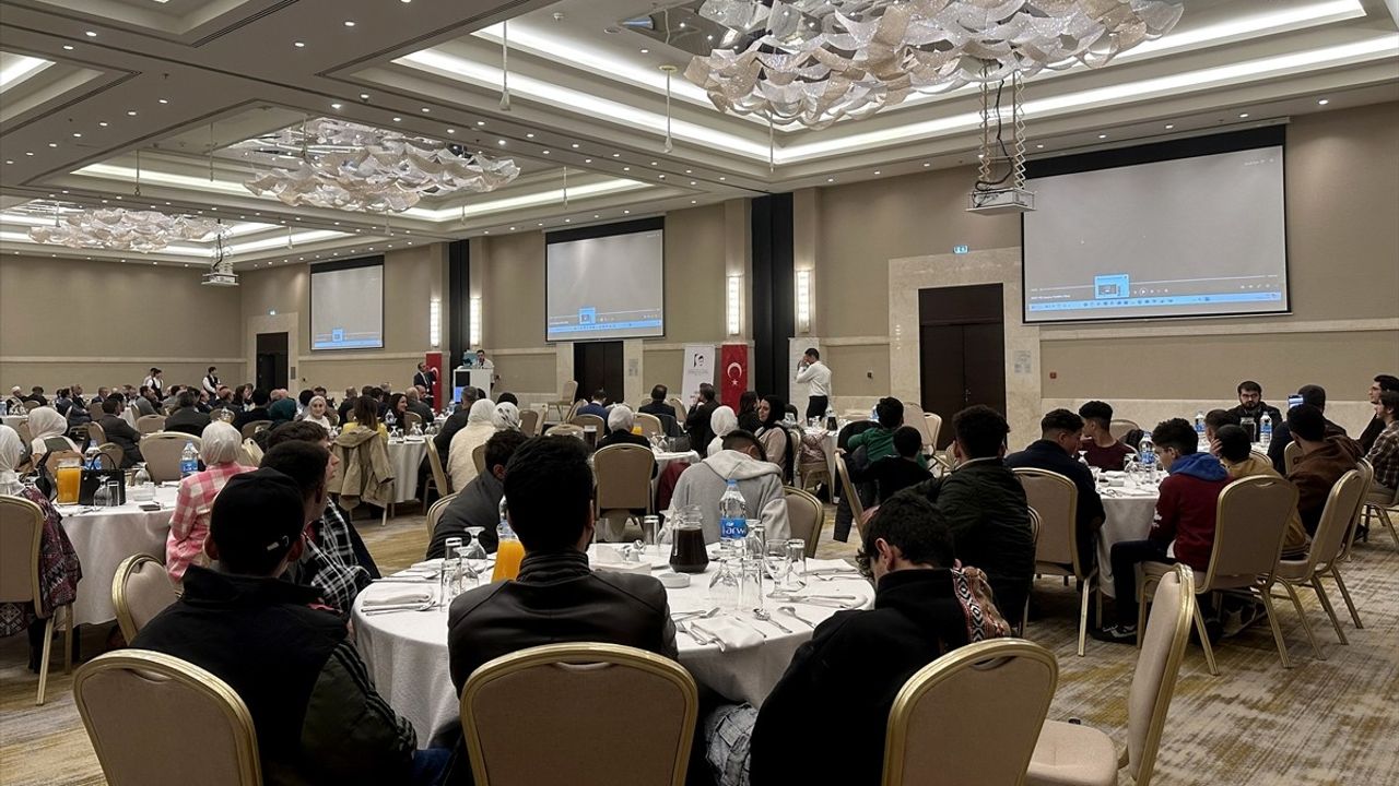 Yunus Emre Enstitüsü, Ürdün'de Yetim Çocuklar için İftar Düzenledi