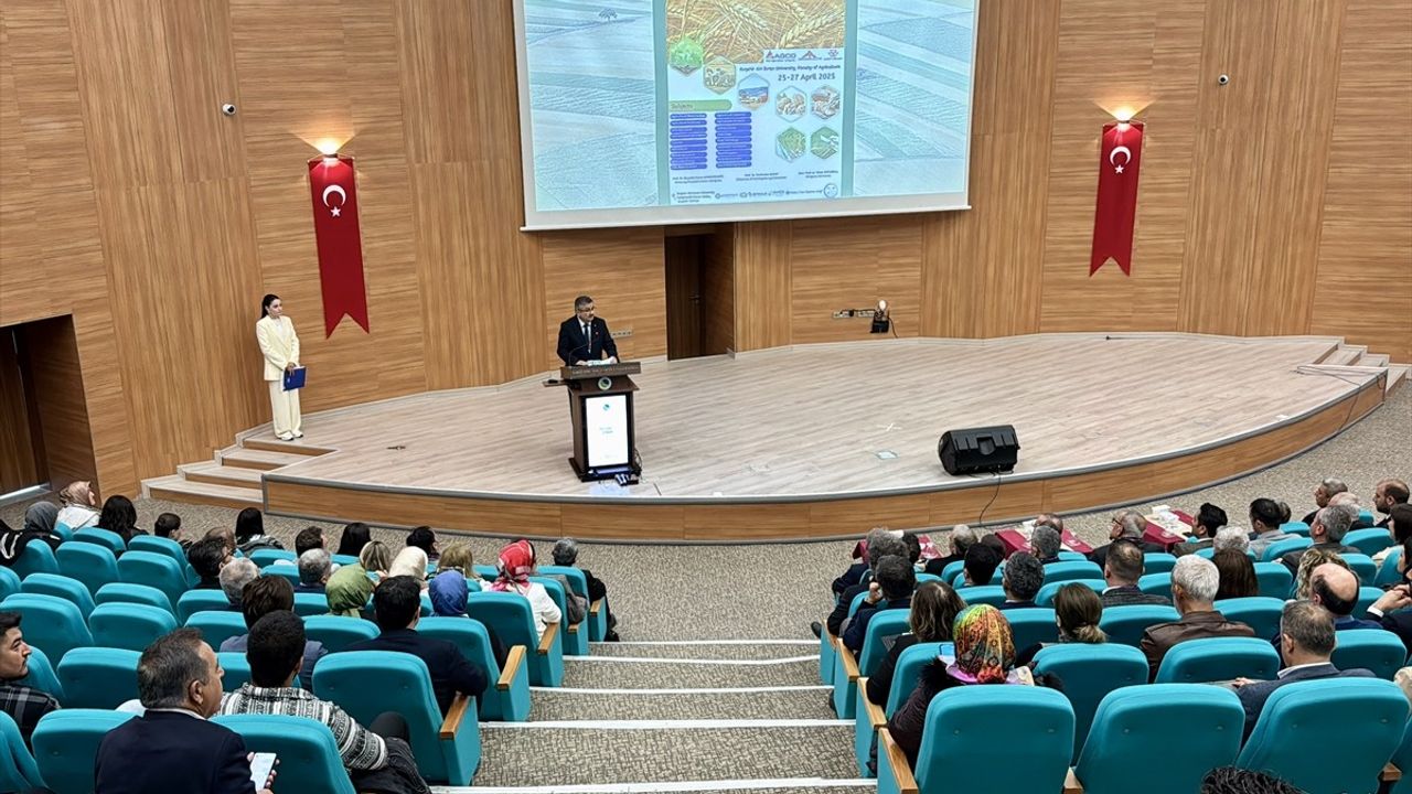 17. Uluslararası Tarım, Hayvancılık ve Kırsal Kalkınma Kongresi Kırşehir'de Başladı