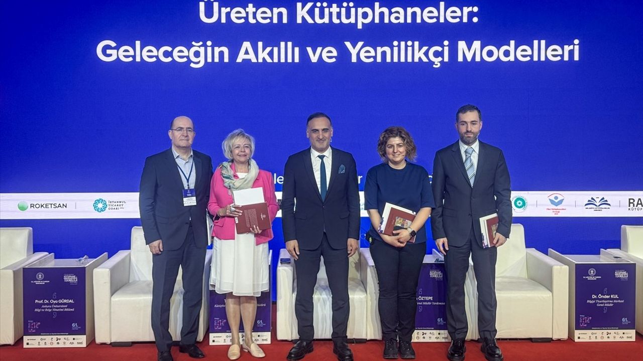 2. Uluslararası Kütüphane ve Teknoloji Festivali Rami Kütüphanesi'nde Başladı