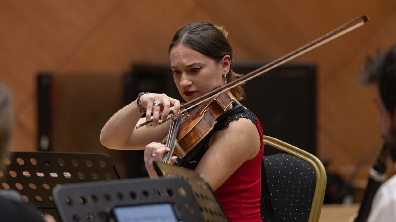 39. Uluslararası Ankara Müzik Festivali, Japon Bestecinin Eserinin Prömiyeriyle Devam Etti