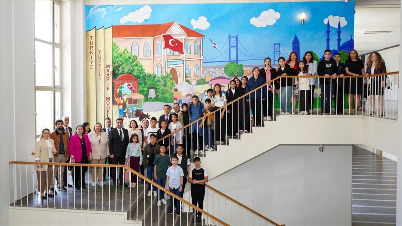 81 şehirden gelen öğrenciler İstanbul'u keşfedecek