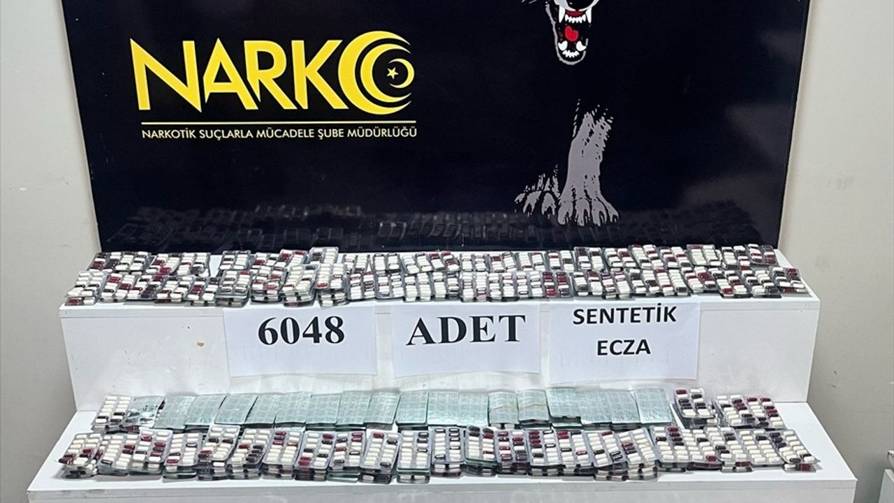 Adana'da 6 Bin 48 Uyuşturucu Hap Ele Geçirildi: Zanlı Tutuklandı