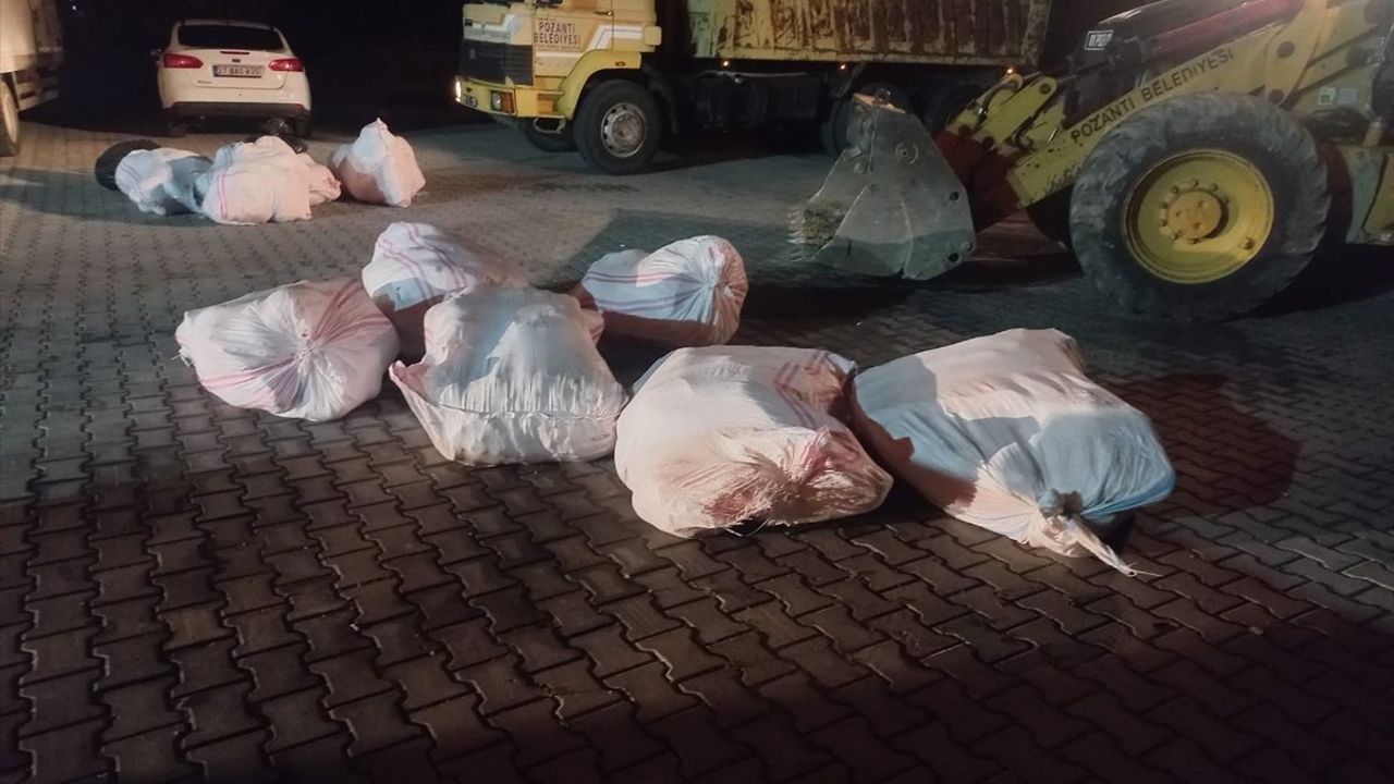 Adana'da Yolcu Otobüsünde Ele Geçirilen 1400 Kilogram İçyağı İmha Edildi