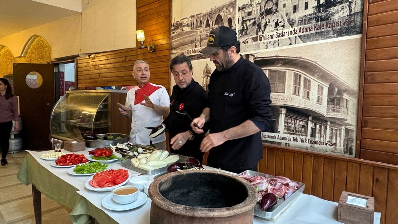 Adana'da Yöresel Güveç Patlıcan Yemeği Tanıtıldı