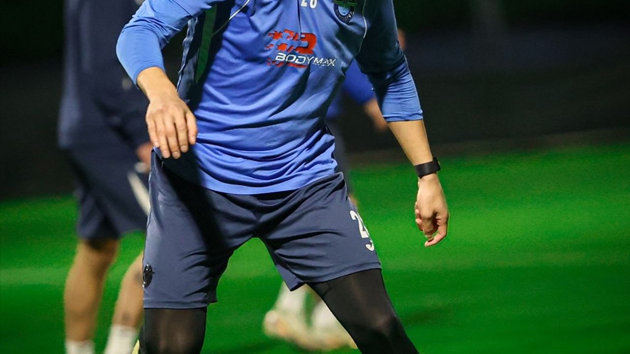 Adana Demirspor, Kayserispor Maçı Hazırlıklarını Tamamladı