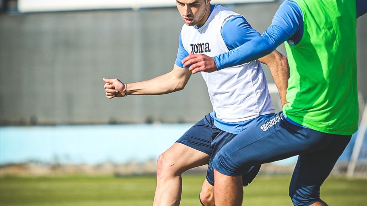Adana Demirspor, Trabzonspor Maçına Hazırlıklarını Sürdürüyor