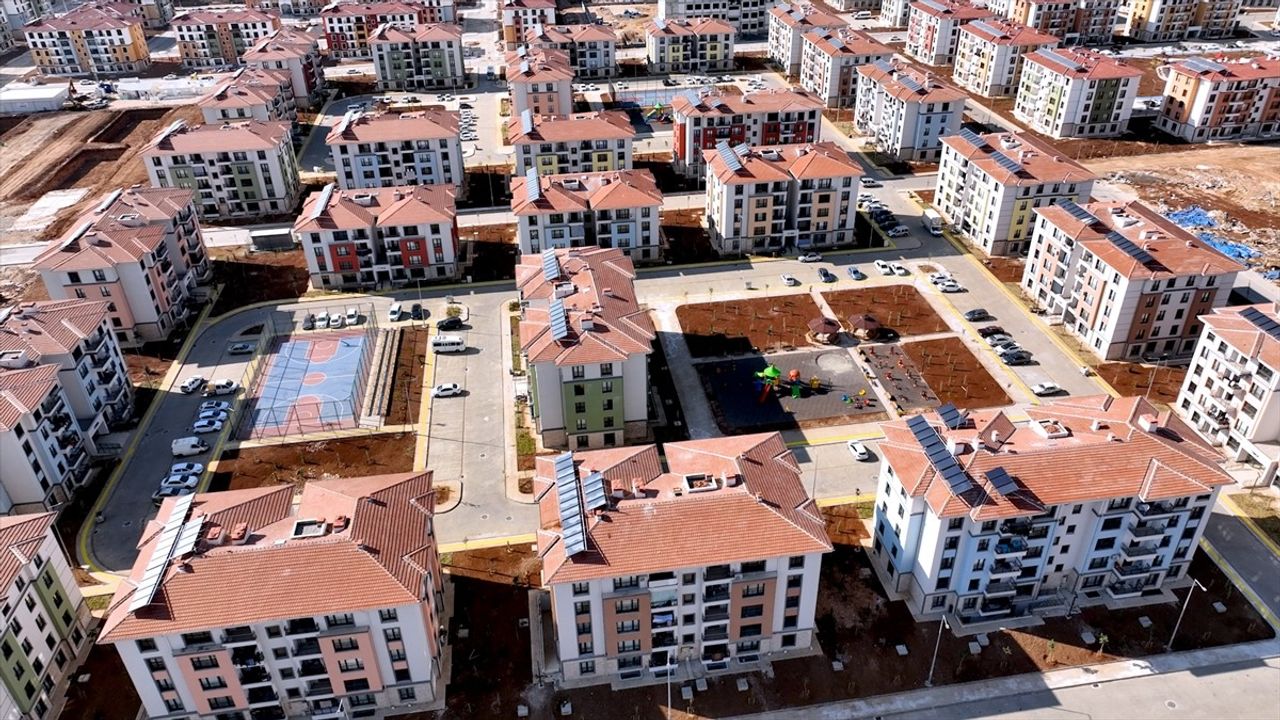 Adıyaman'ın Örenli Mahallesi'nde 1 Yılda 3.034 Konut Tamamlandı