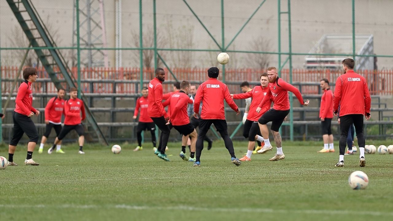 Ahlatcı Çorum FK, Esenler Erokspor Maçı Hazırlıklarını Sürdürüyor