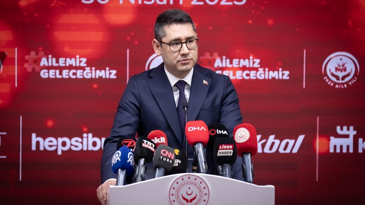 Aile ve Sosyal Hizmetler Bakanı Göktaş, Evlenecek Gençlere Özel İndirim Protokollerini Açıkladı