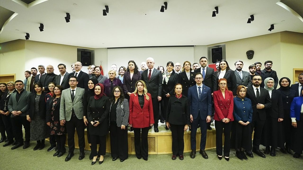 Ailenin Korunması ve Güçlendirilmesi Vizyon Belgesi ve Eylem Planı Çalıştayı İstanbul'da Gerçekleşti