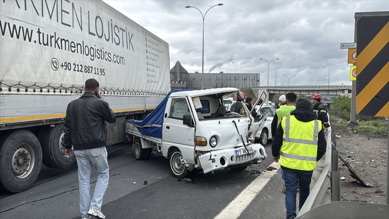 Anadolu Otoyolu Kocaeli Kesiminde Zincirleme Kaza Sonrası Ulaşım Normale Döndü