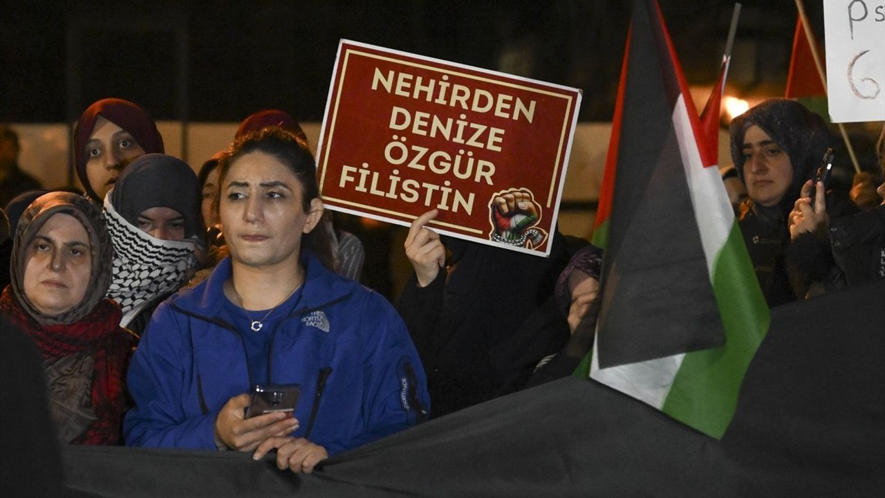 Ankara'da ABD Büyükelçiliği Önünde Gazze'ye Destek Protestosu