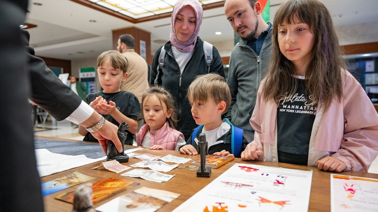Ankara'da 'Hilalin Gölgesinde: Ortadoğu Kültür Günü' Etkinliği Gerçekleşti