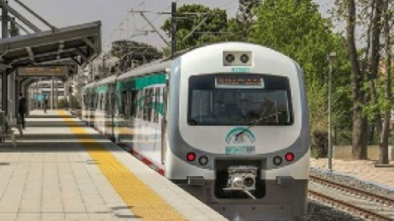 Ankara'da Yeni Banliyö Hattı Müjdesi: Başkentray Yenikent'e Uzatılıyor