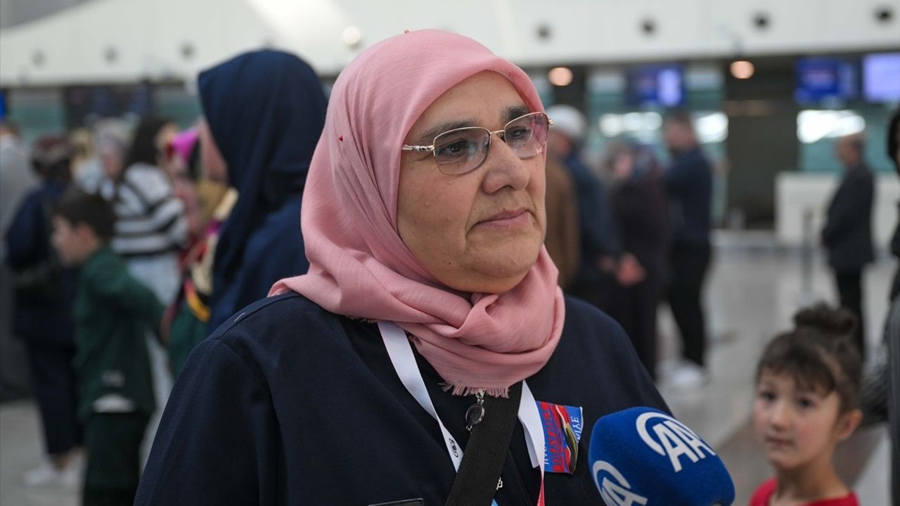 Ankara'dan İlk Hac Kafilesi Kutsal Topraklara Uğurlandı