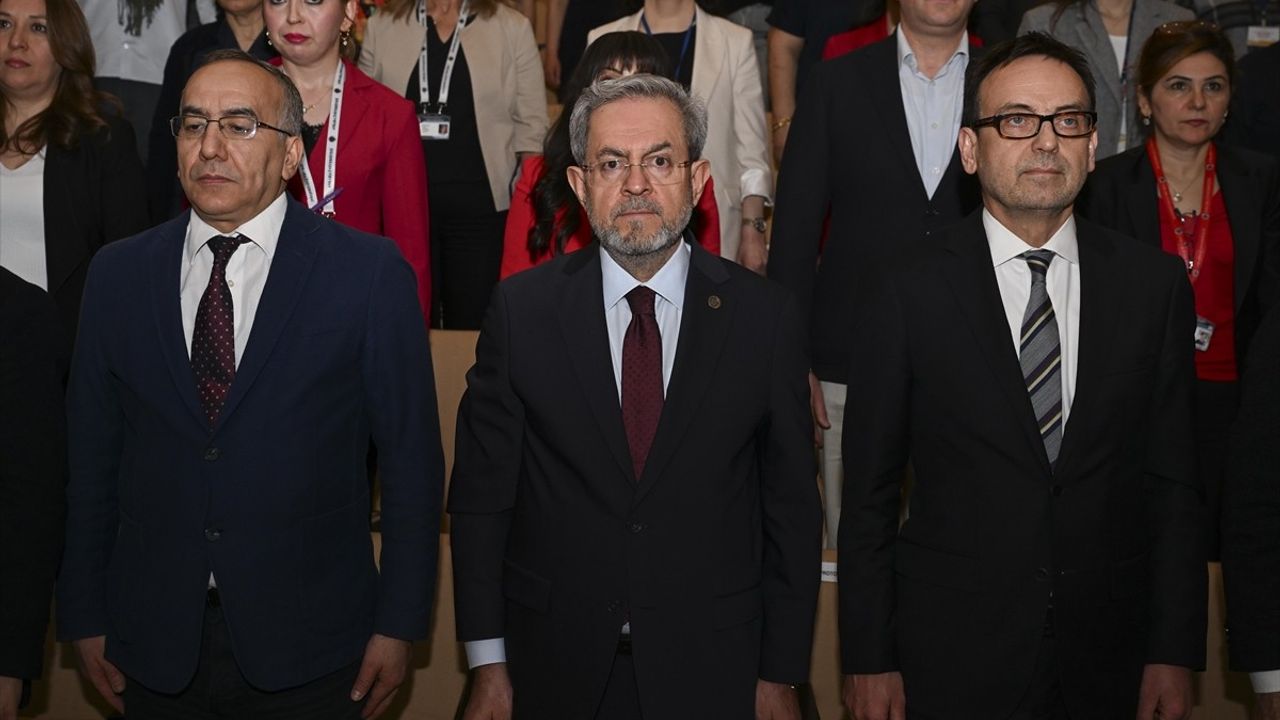 Ankara Üniversitesi'nde 'Farkında Ol Kalbini Koru Sempozyumu' Gerçekleştirildi