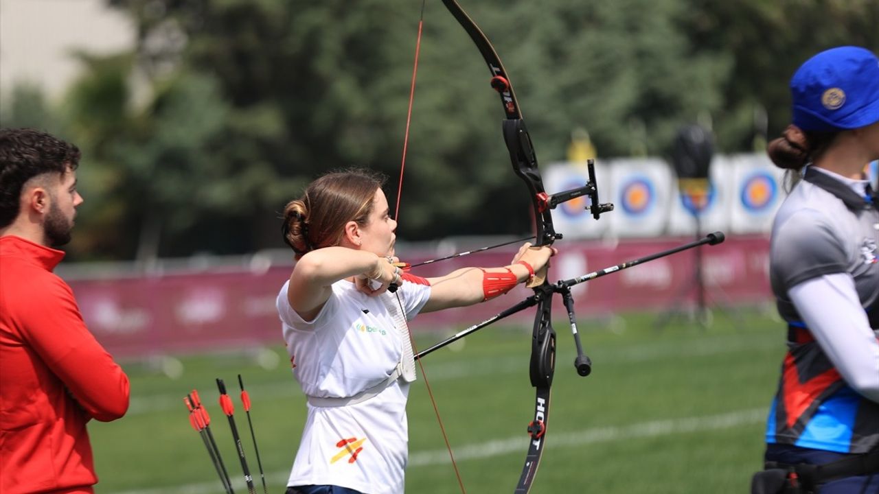 Antalya'da 2025 Avrupa Okçuluk Grand Prix'sinin İlk Ayağı Devam Ediyor