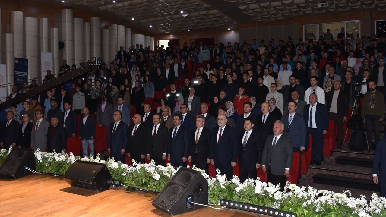 Antalya'da Genç Sada Kur'an-ı Kerim'i Güzel Okuma Yarışması Finali Gerçekleşti