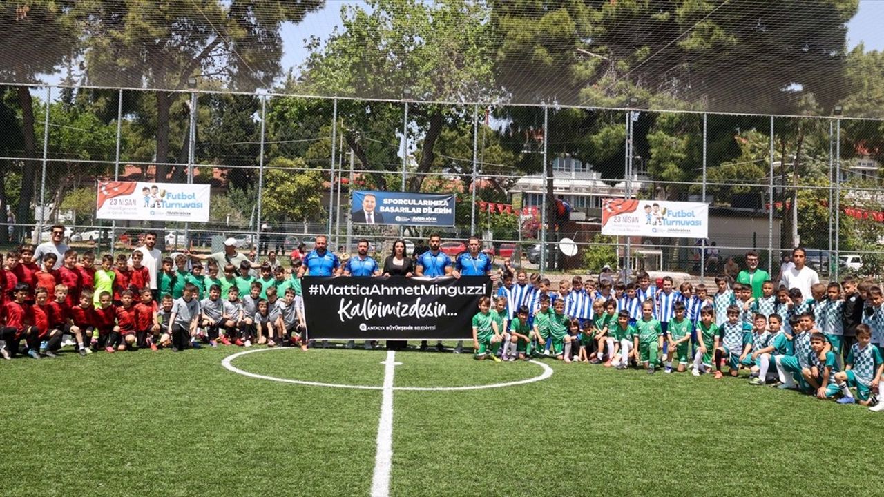 Antalya'da Mattia Ahmet Minguzzi Anısına Futbol Turnuvası Düzenlendi