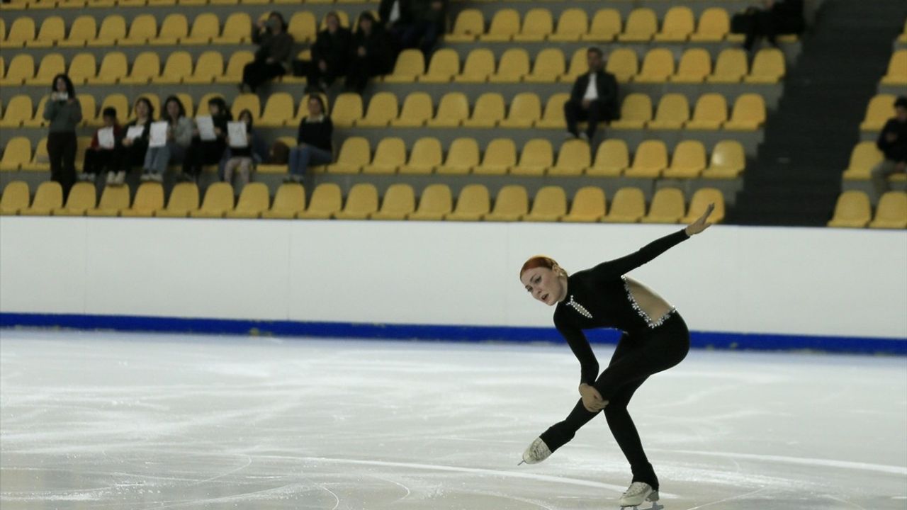 Artistik Buz Pateni Spor Toto Kupası Yarışları Tamamlandı