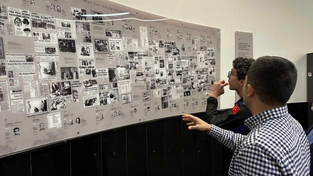 Astronot Tuva Cihangir Atasever, Iğdır'da BİLSEM Öğrencileriyle Buluştu